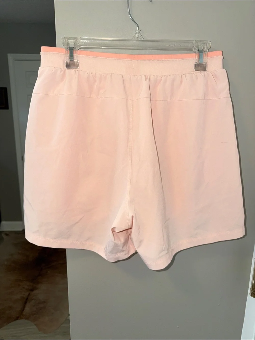 $70 Fabletics The Fundamental Short II Lined 5in in pink buttercream M
